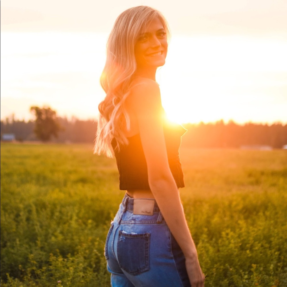 Meet your Posher, Emma